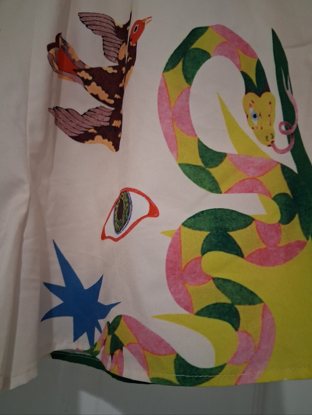 Commense Multi-Color Graphic Print Shorts - Picture 5 of 11
